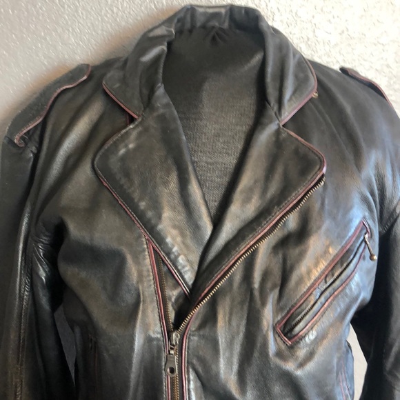 Gold’s Gym Leather Moto Jacket with Belt - Picture 2 of 15